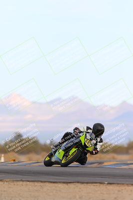 media/Feb-08-2025-CVMA (Sat) [[fcc6d2831a]]/Race 9-Amateur Supersport Middleweight/